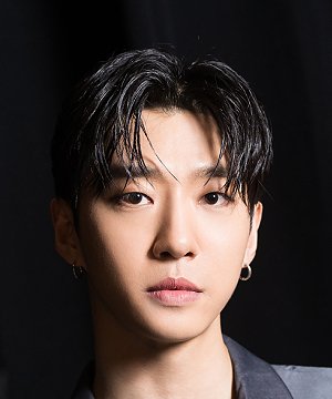 Bang Yong Guk (1990)