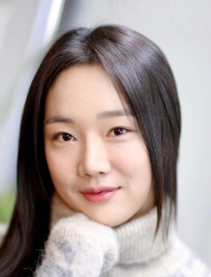 Jung Yeon Joo (1990)