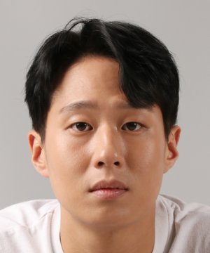 Choi Sun Woo (1991)