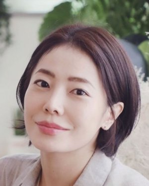 Choi Yoo Ha (1981)