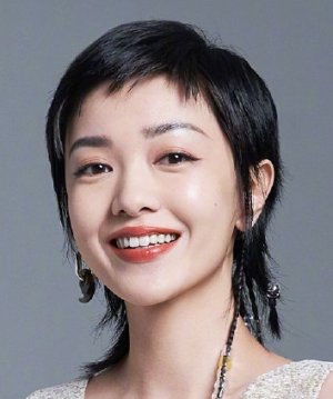 Amber Kuo (1986)