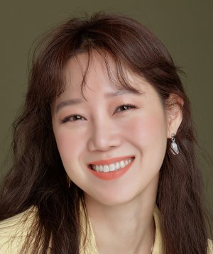 Gong Hyo Jin (1980)