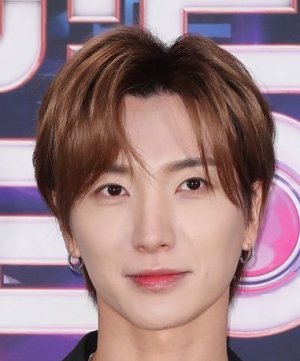 Lee Teuk (1983)