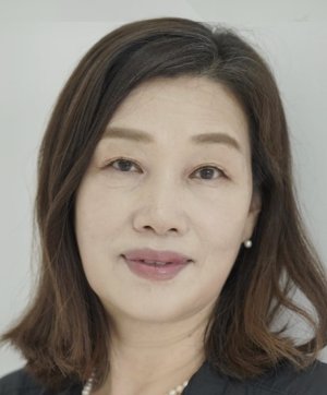 Kim Ja Young (1960)