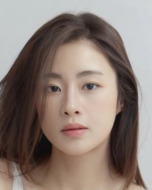 Kang So Ra (1990)