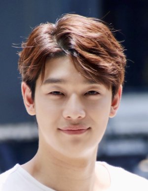 Kim Bum Jin (1988)