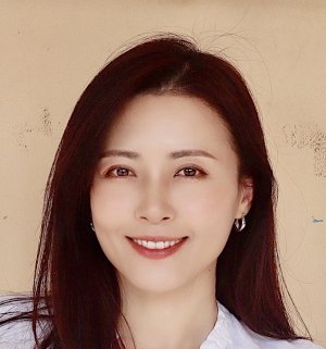 Yu Xiao Lei (1977)