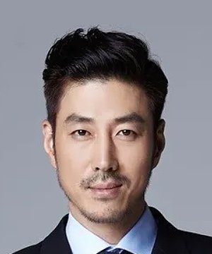 Yoon Tae Young (1974)