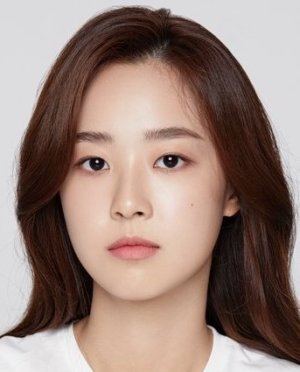 Choi Ye Bin (1998)