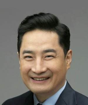 Kang Yong Seok (1969)