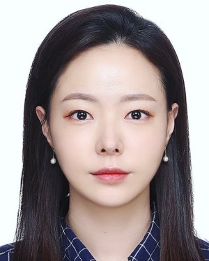 Park Na Eun (1983)