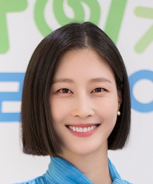 Lee Hyun Yi (1983)