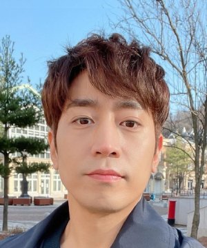 Eric Mun (1979)