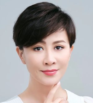 Carina Lau (1965)