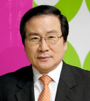 Im Dong Jin (1944)