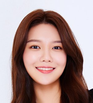 Choi Soo Young (1990)