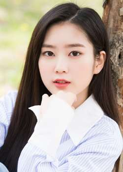 Kim Ji Ho (Jiho - Oh My Girl) (1997)