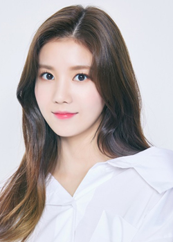 Kwon Eun Bi (IZ*ONE) (1995)