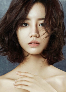 Lee Hye Ri (Hyeri) (1994)