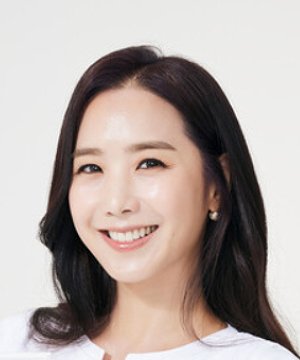 Lee Ji Ae (1981)