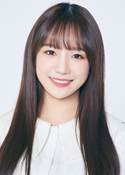 Jo Yoo Ri ( IZ*ONE) (2001)