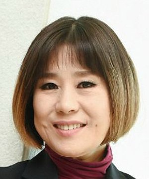 Shin Hyo Bum (1966)