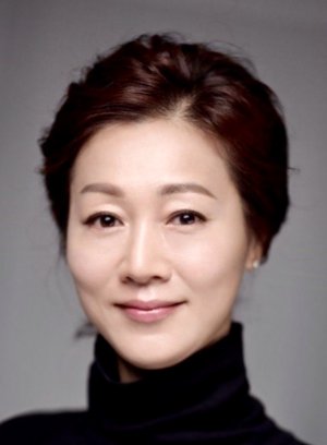 Bang Eun Hee (1967)