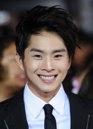 Justin Chon (1981)