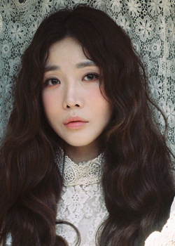 Lee Hae Ri (Davichi) (1985)