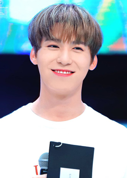 Lee Keon Hee (ONEUS) (1998)