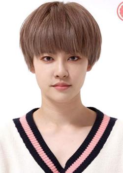 Miyauchi Haruka (Miya - GWSN) (1993)