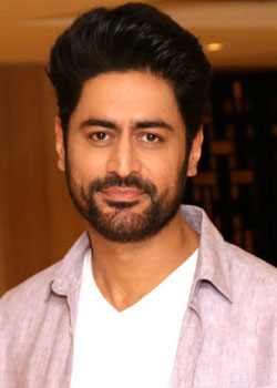 Mohit Raina (1982)