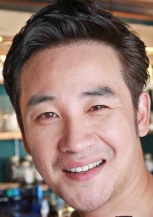 Uhm Tae Woong (1974)