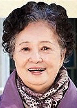 Nam Jeong Hee (1942)