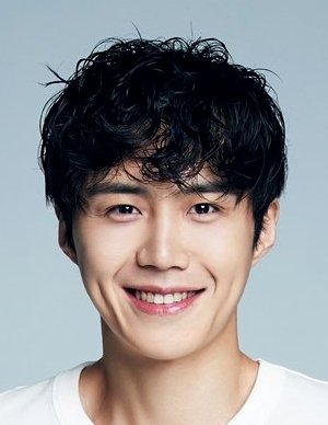 Kim Seon Ho (1986)