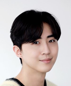 Lee Seung Yub (1994)