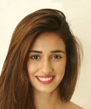 Disha Patani (1992)