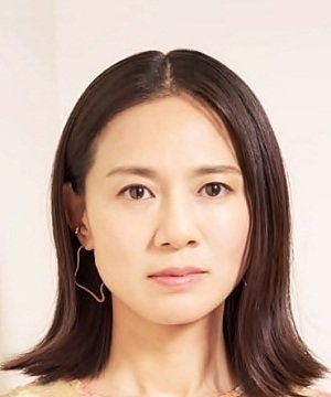 Shinohara Yukiko (1981)