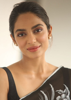 Sobhita Dhulipala (1992)