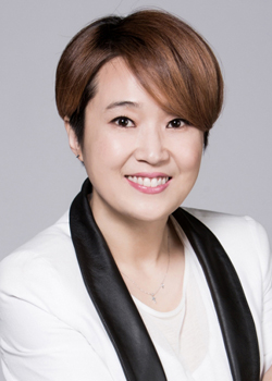 Song Eun Yi (1973)