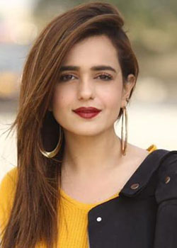 Sumbul Iqbal (1990)