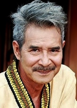 Toom Chalit Fuengarom (1948)