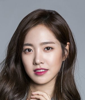 Jin Se Yeon (1994)