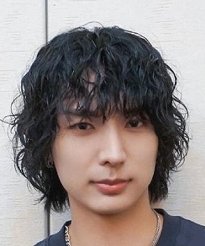 Adachi Yuto (1998)